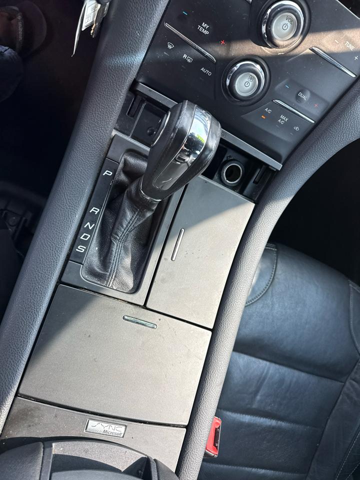 Ford Taurus SEL AWD 2014