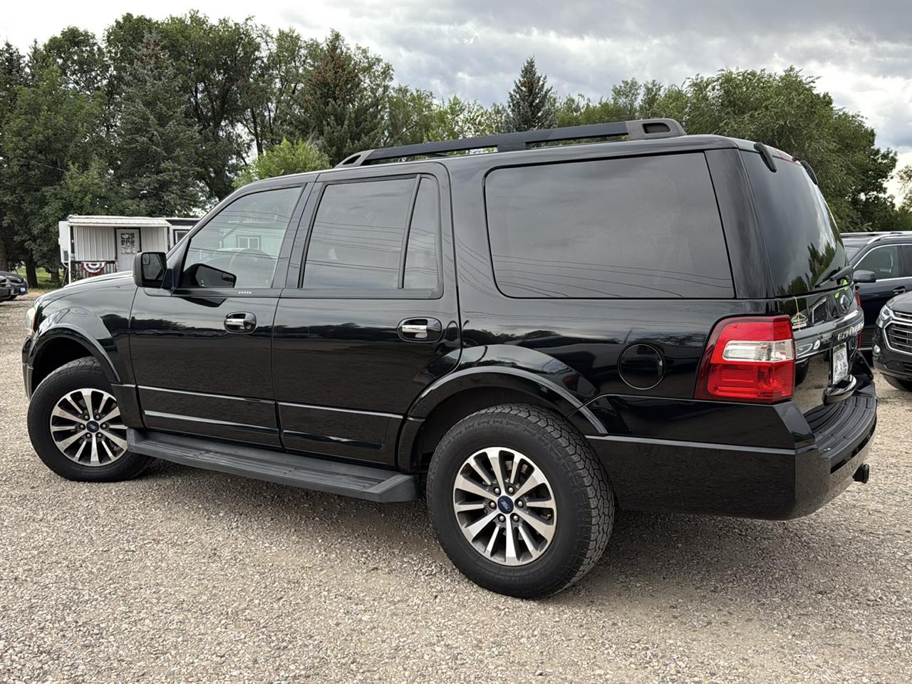 Ford Expedition XLT 2WD 2017