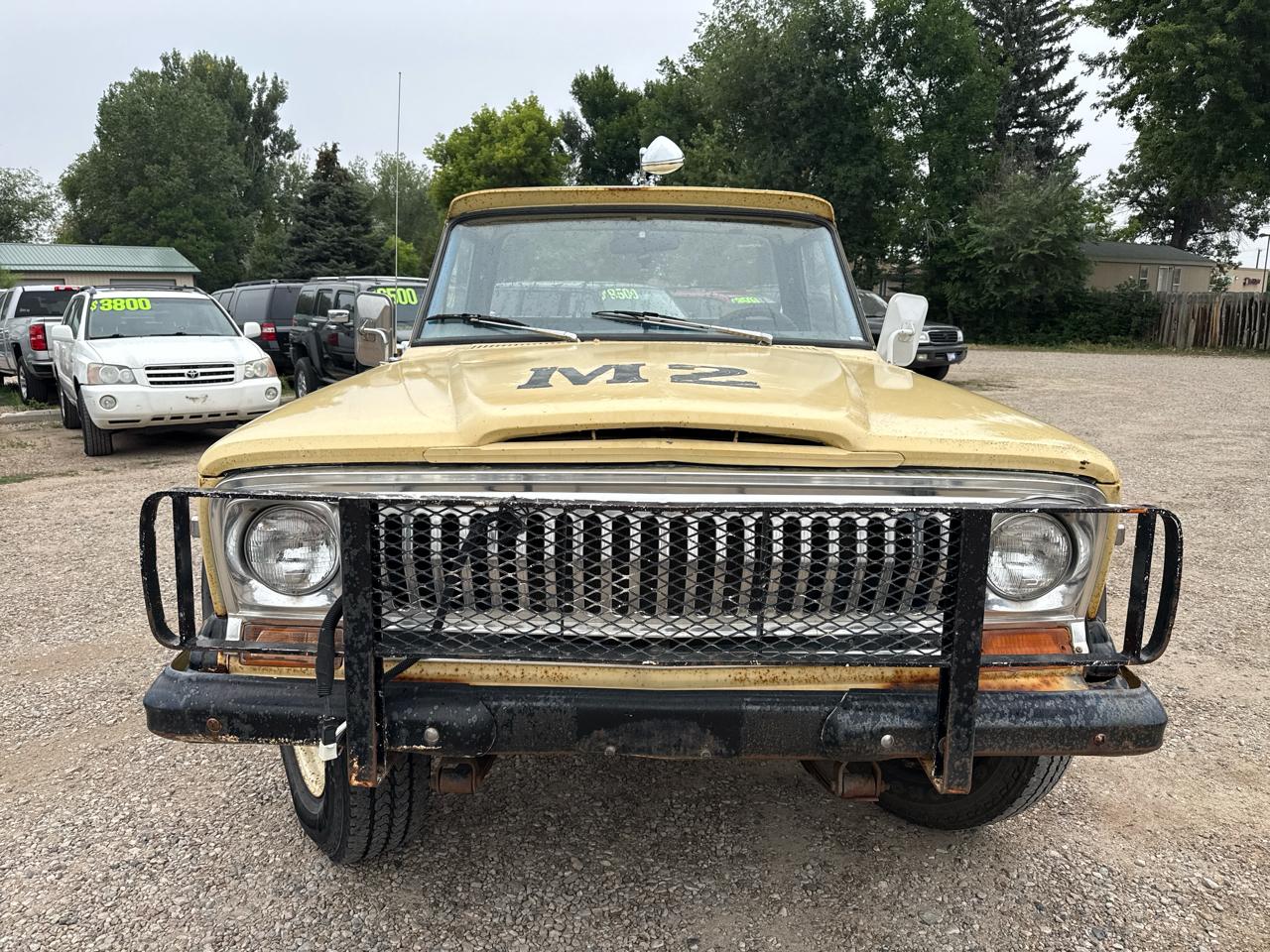 Jeep J-20 Pickup Base 1976