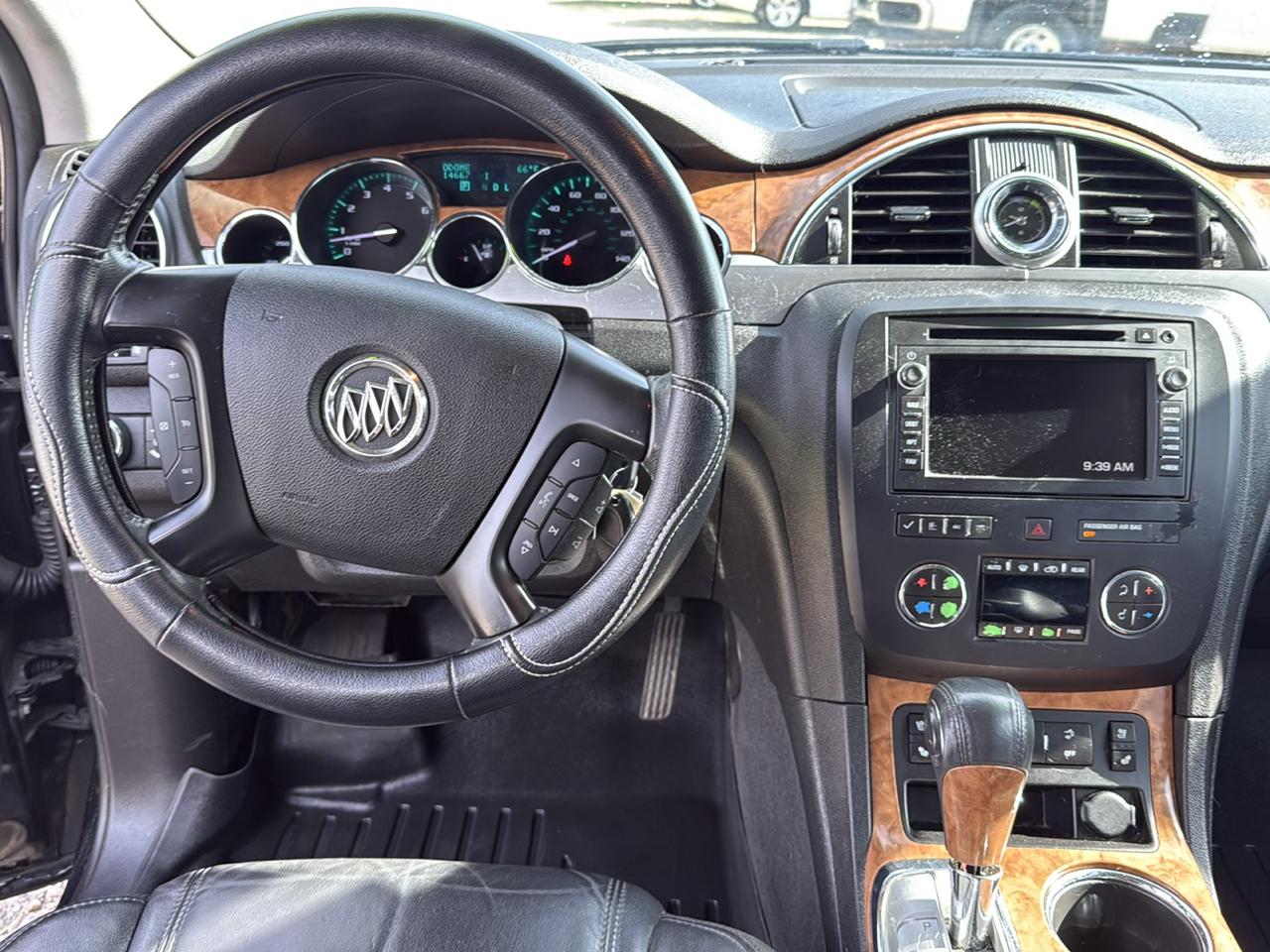 Buick Enclave Premium AWD 2012