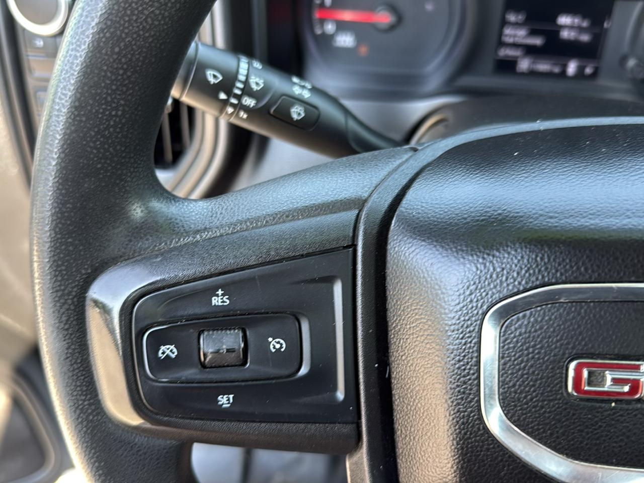 GMC Sierra 2500HD Pro Regular Cab 4WD 2022