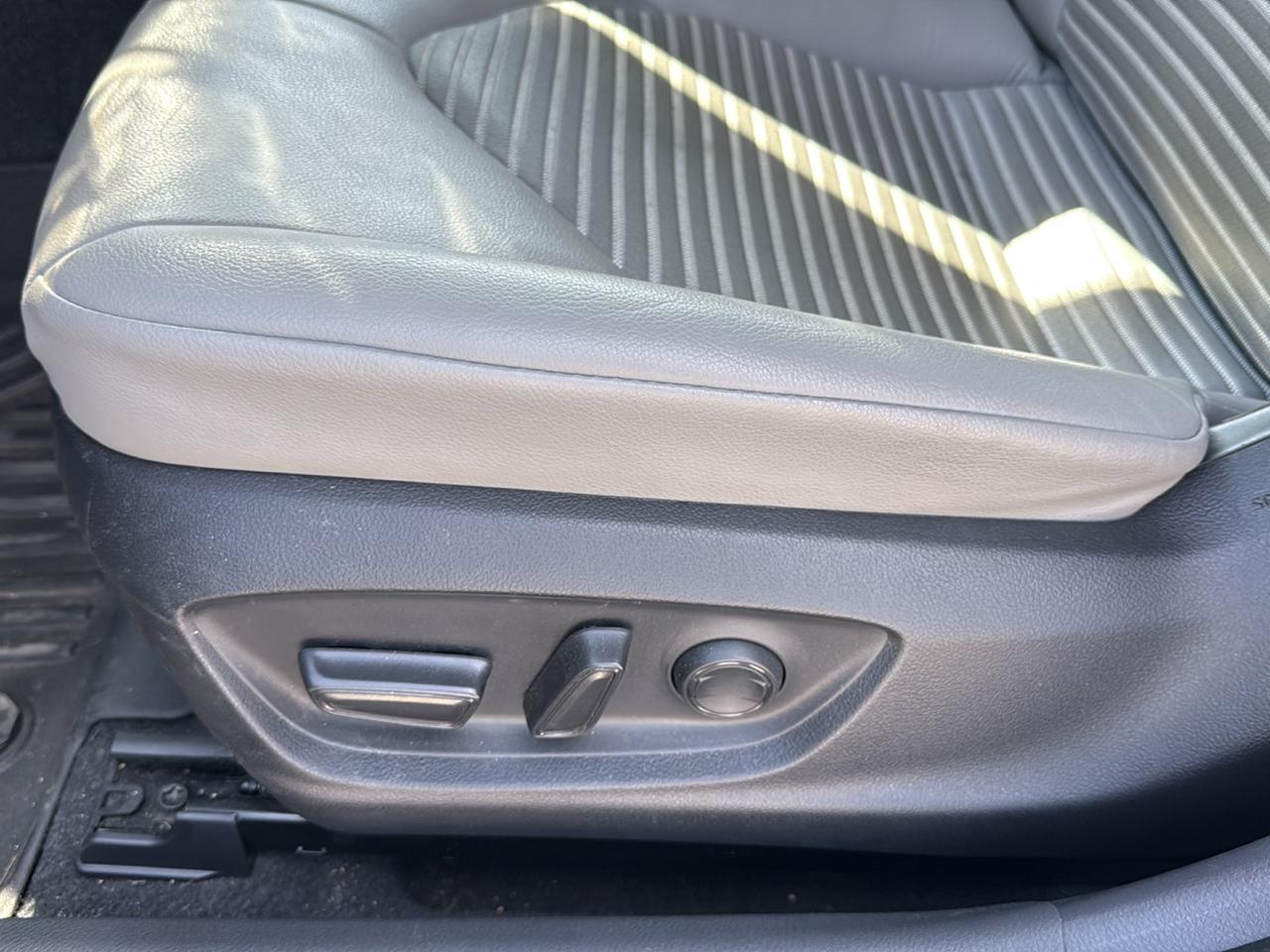 Toyota Camry SE Nightshade Edition AWD 2023