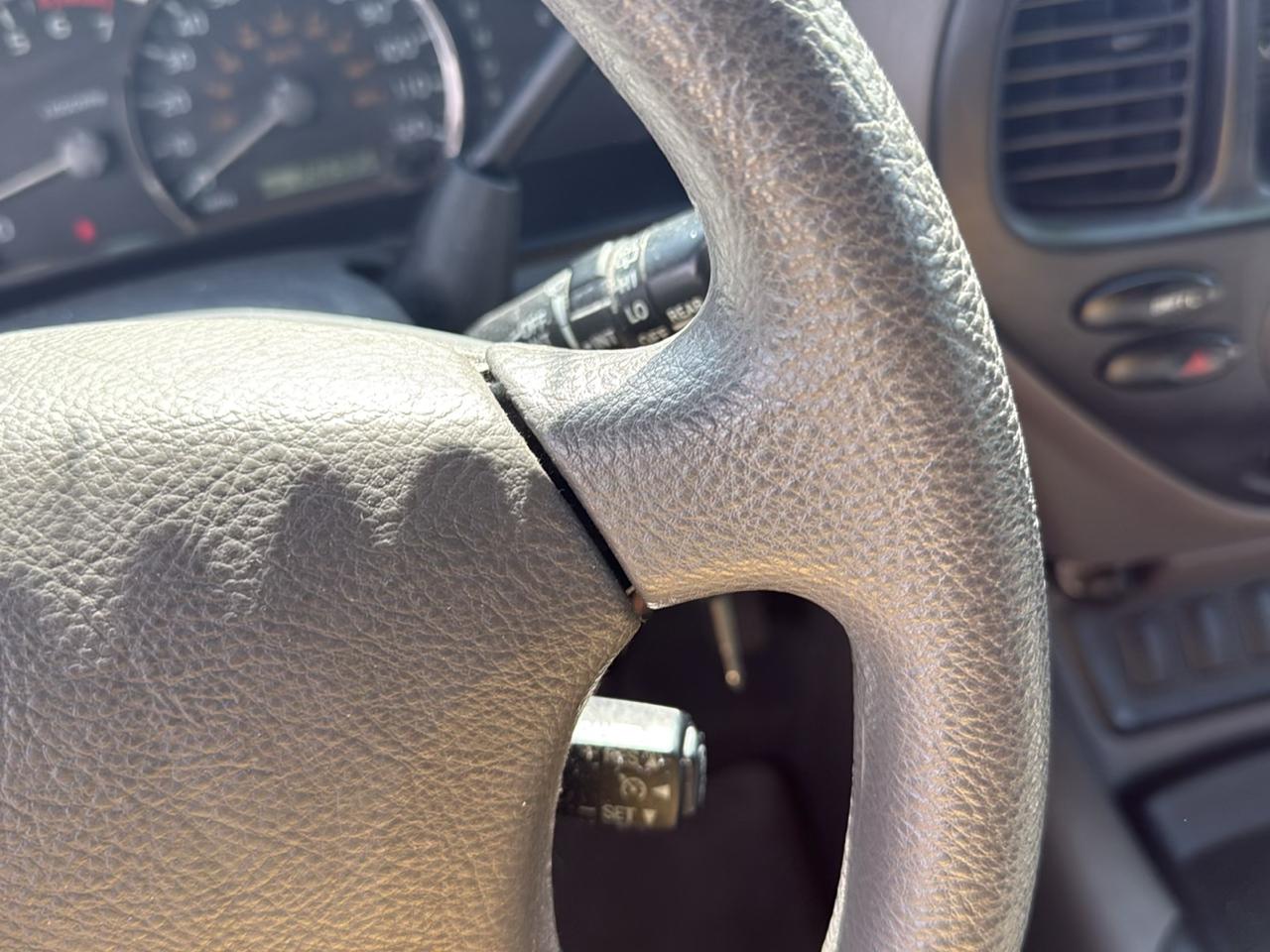 Toyota Sequoia SR5 4WD 2006