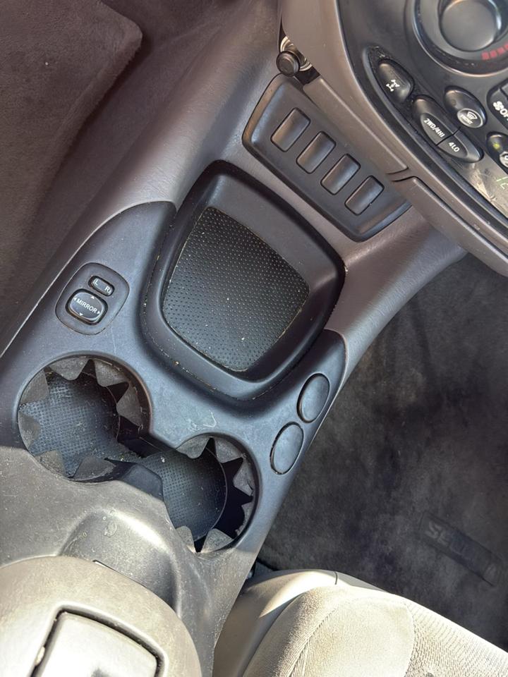 Toyota Sequoia SR5 4WD 2006