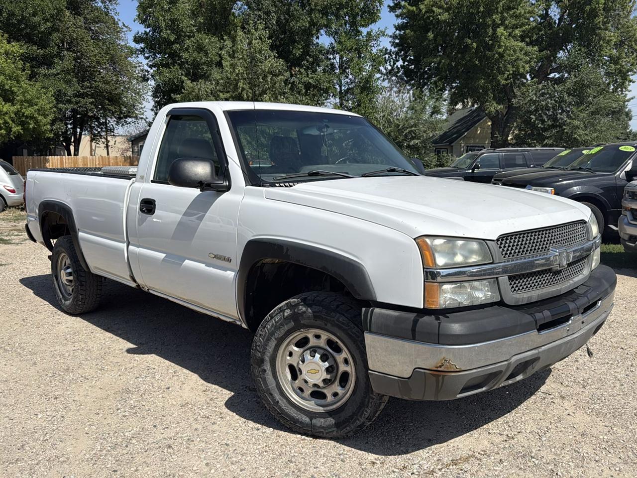 Chevrolet Silverado 2500 2WD 2003