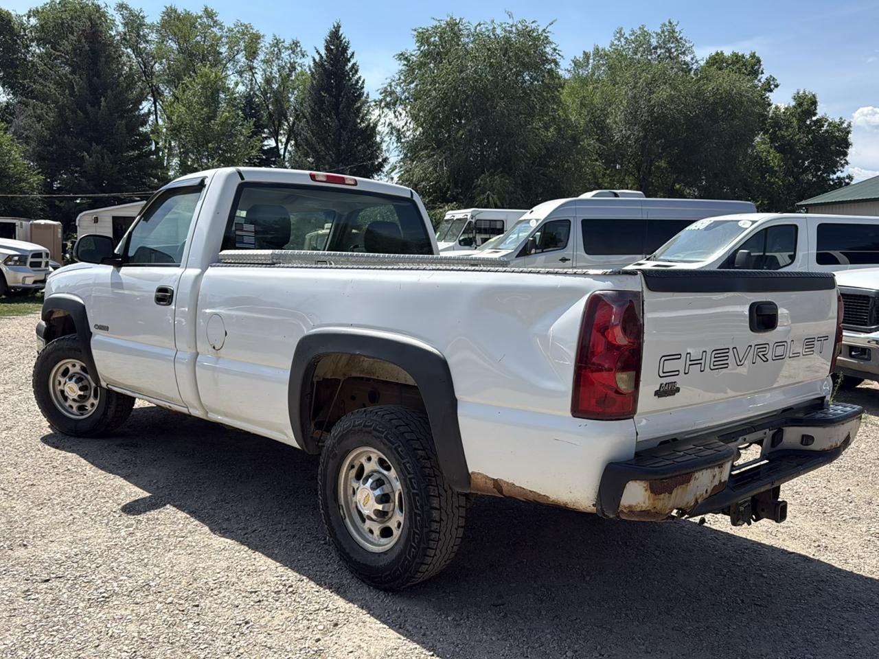 Chevrolet Silverado 2500 2WD 2003
