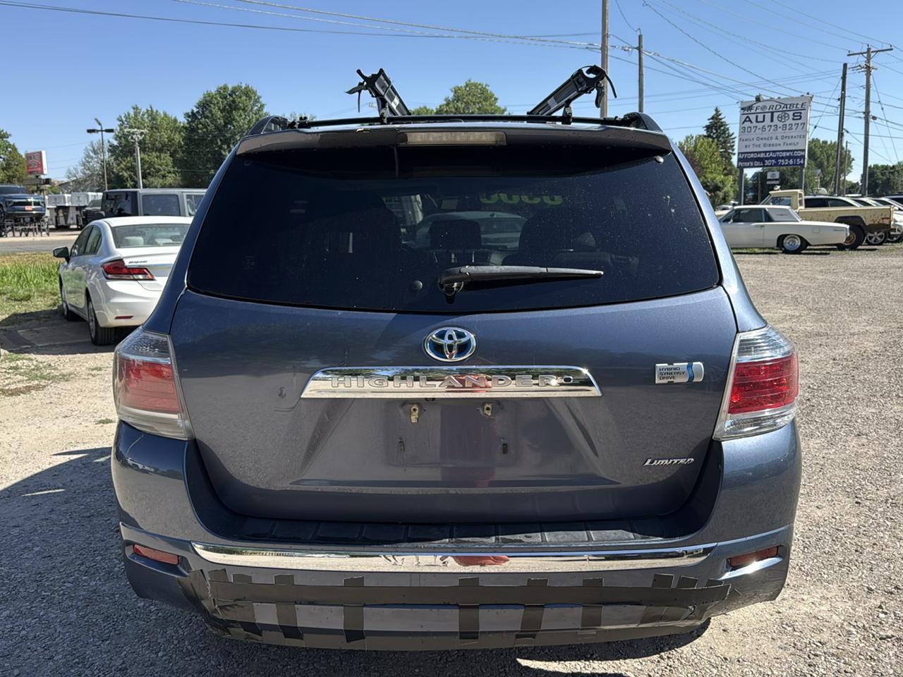 Toyota Highlander Hybrid Limited 4WD 2011
