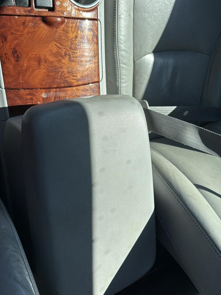 Toyota Highlander Hybrid Limited 4WD 2011