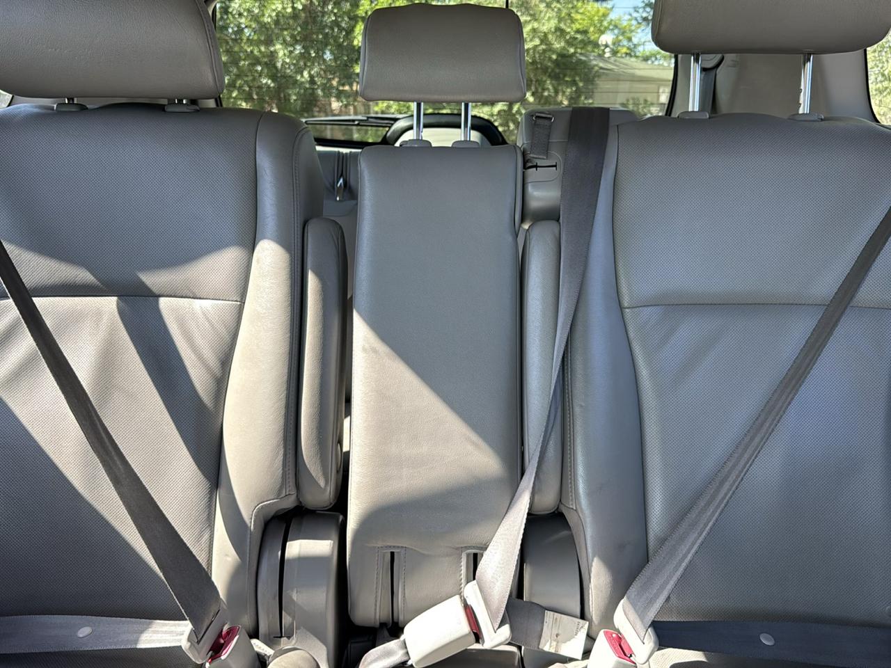 Toyota Highlander Hybrid Limited 4WD 2011