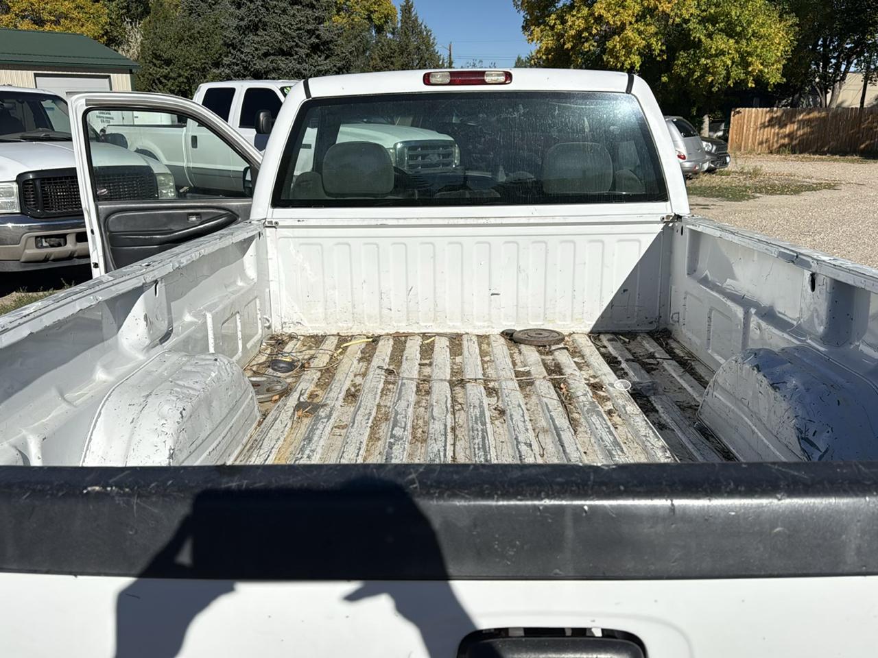 GMC Sierra 1500 SL Short Bed 2WD 2002