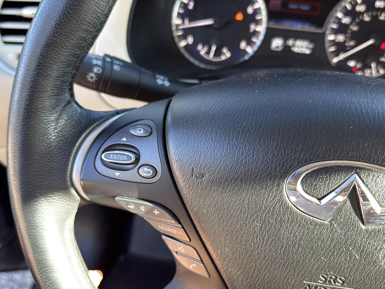 Infiniti QX60 Base AWD 2015
