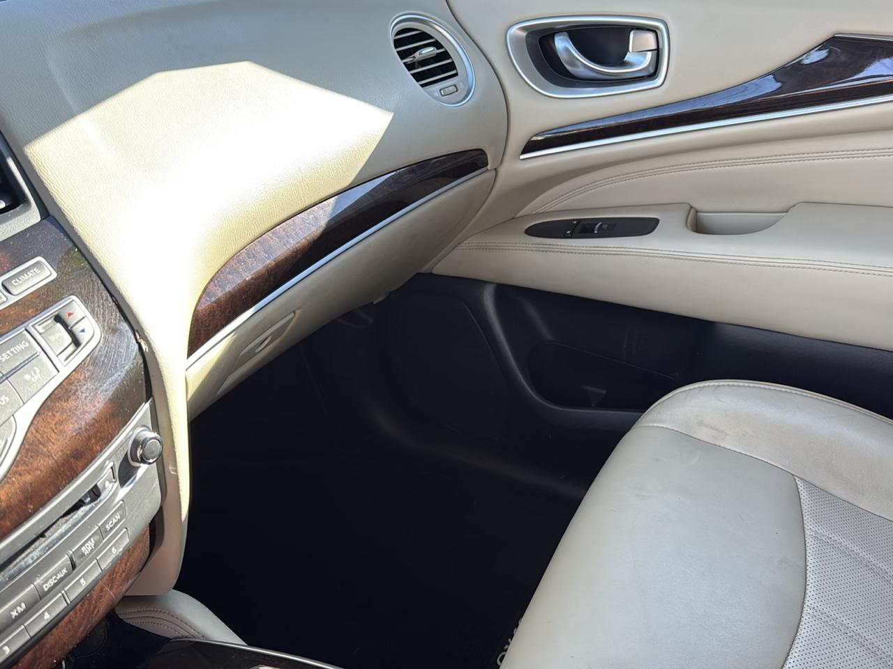 Infiniti QX60 Base AWD 2015