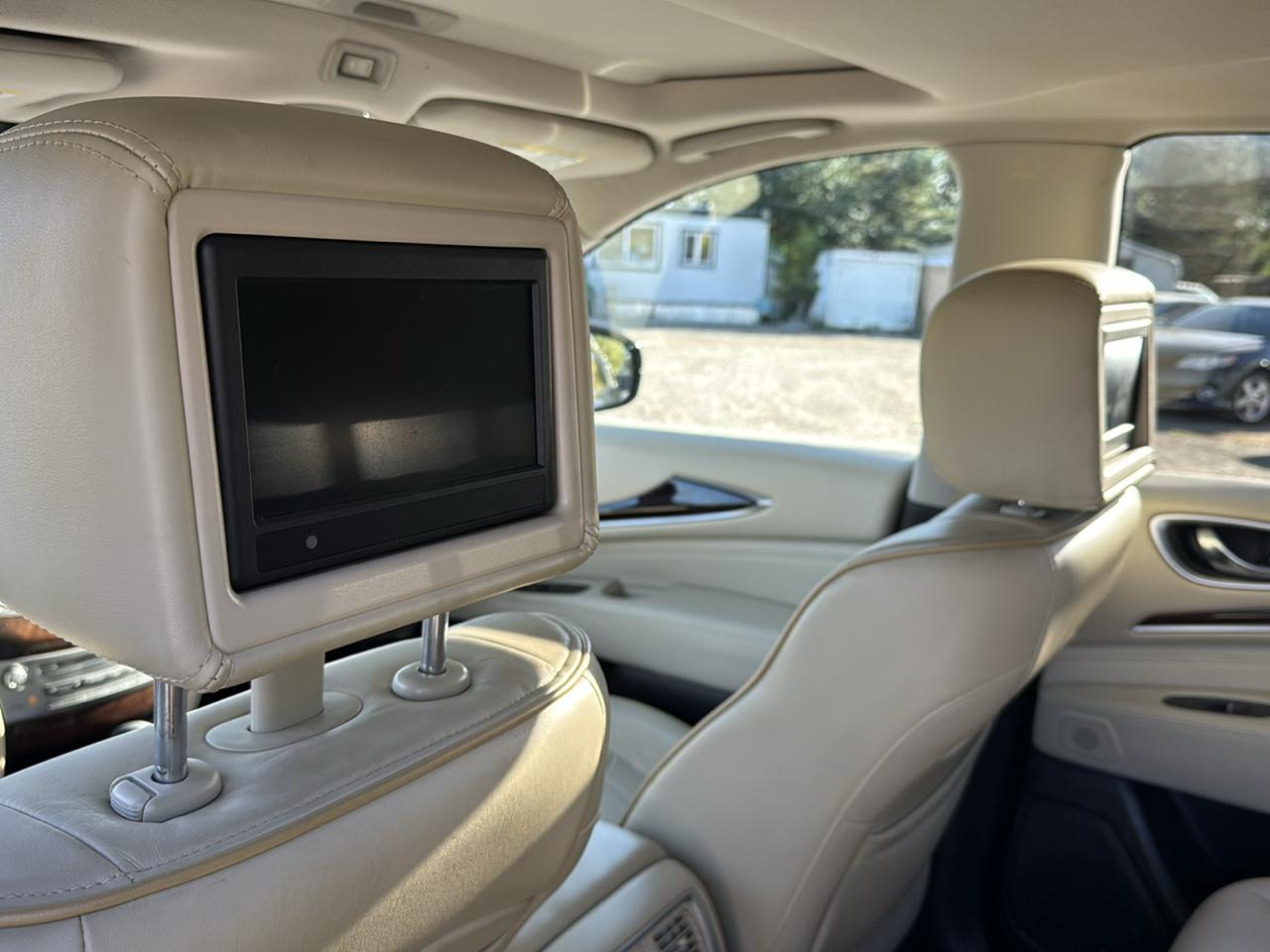 Infiniti QX60 Base AWD 2015