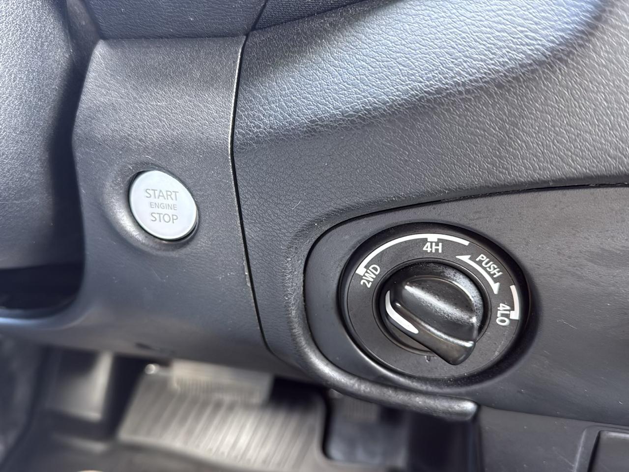 Nissan Frontier S Crew Cab 4WD 2022
