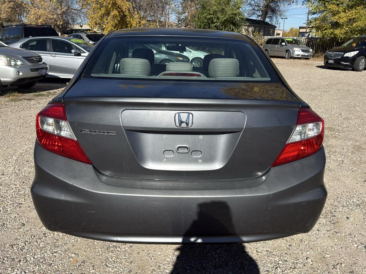 Honda Civic LX Sedan 5-Speed AT 2012
