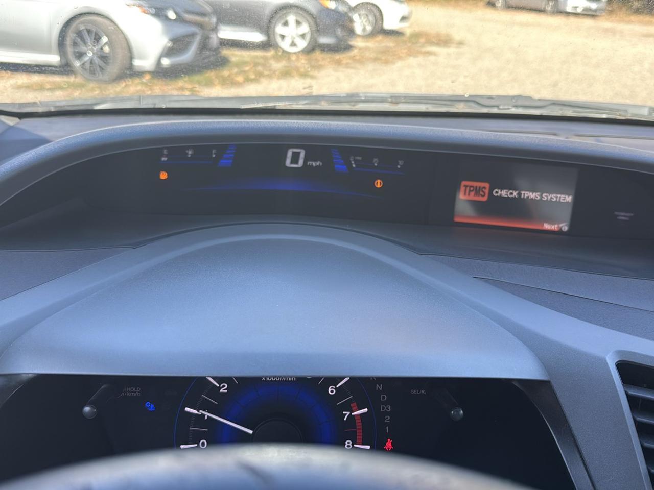 Honda Civic LX Sedan 5-Speed AT 2012