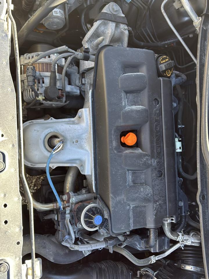 Honda Civic LX Sedan 5-Speed AT 2012