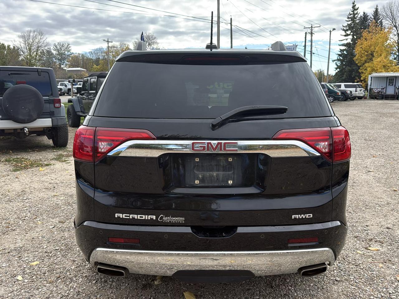 GMC Acadia Denali AWD 2017