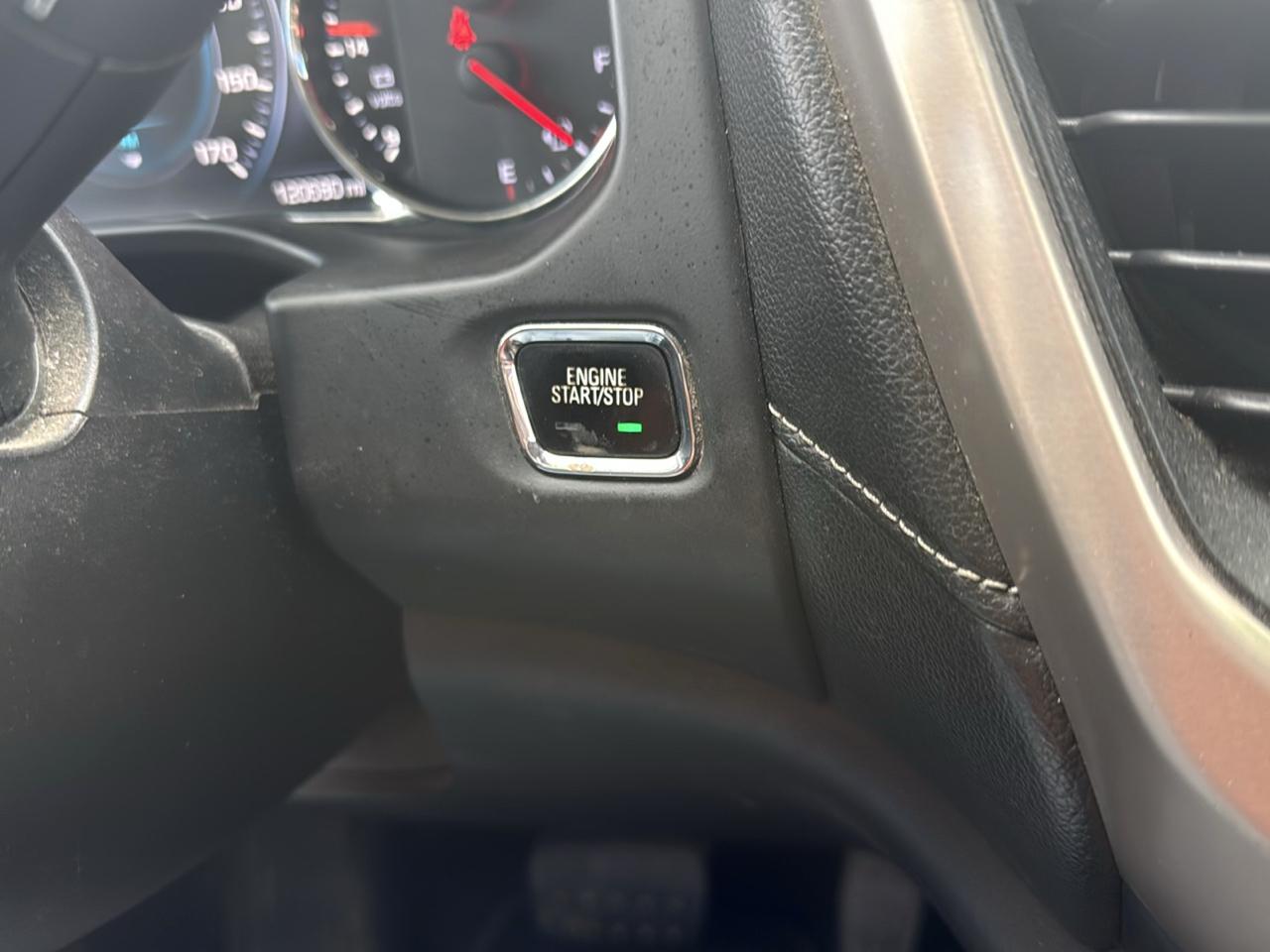 GMC Acadia Denali AWD 2017