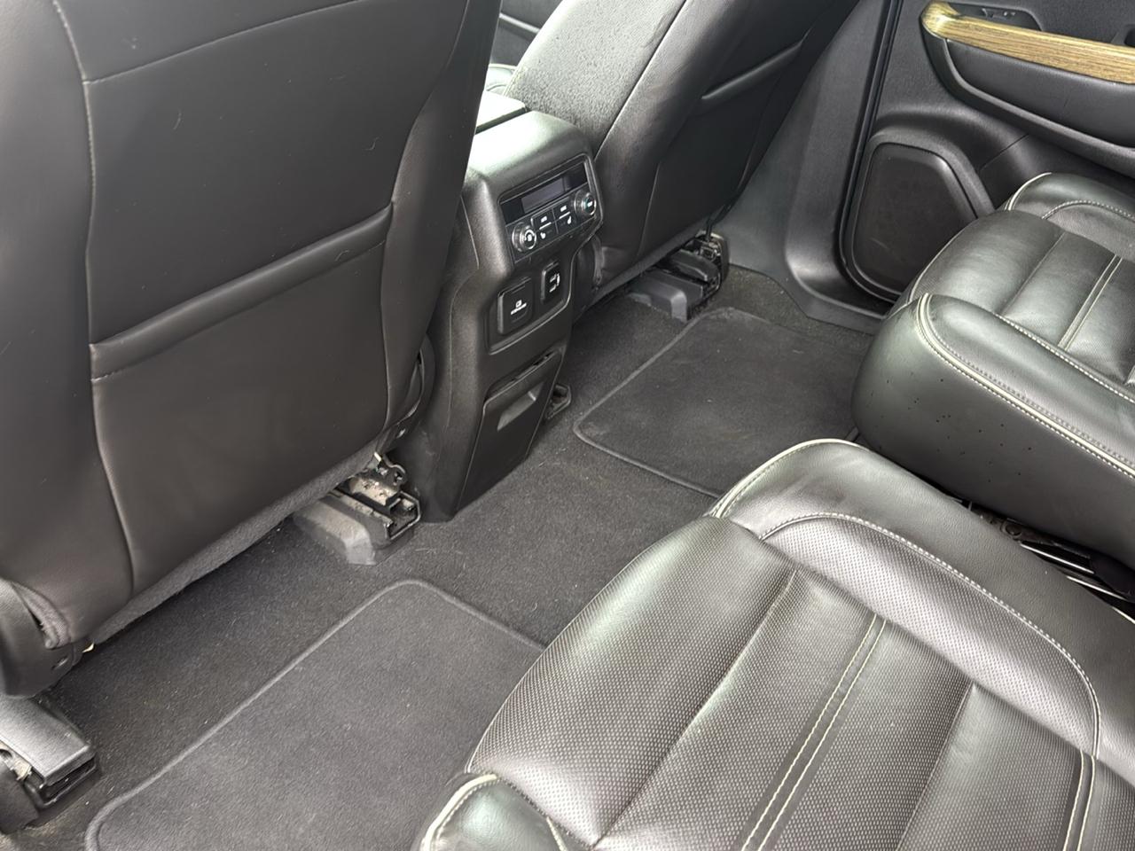 GMC Acadia Denali AWD 2017