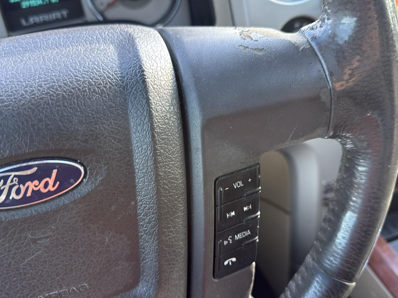 Ford F-150 4WD SuperCrew 139" Lariat 2009