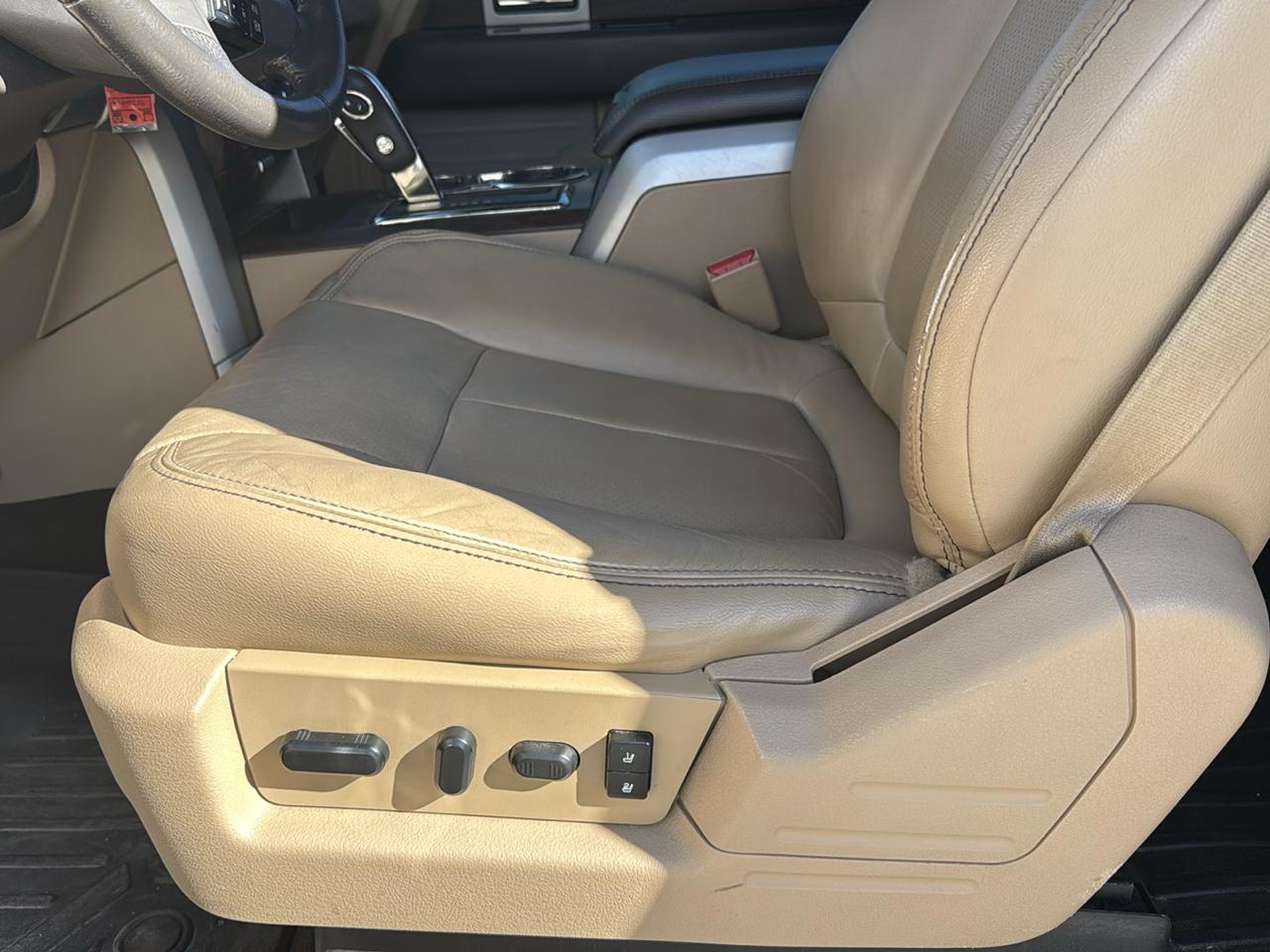 Ford F-150 SuperCrew 150" Lariat 4WD 2014
