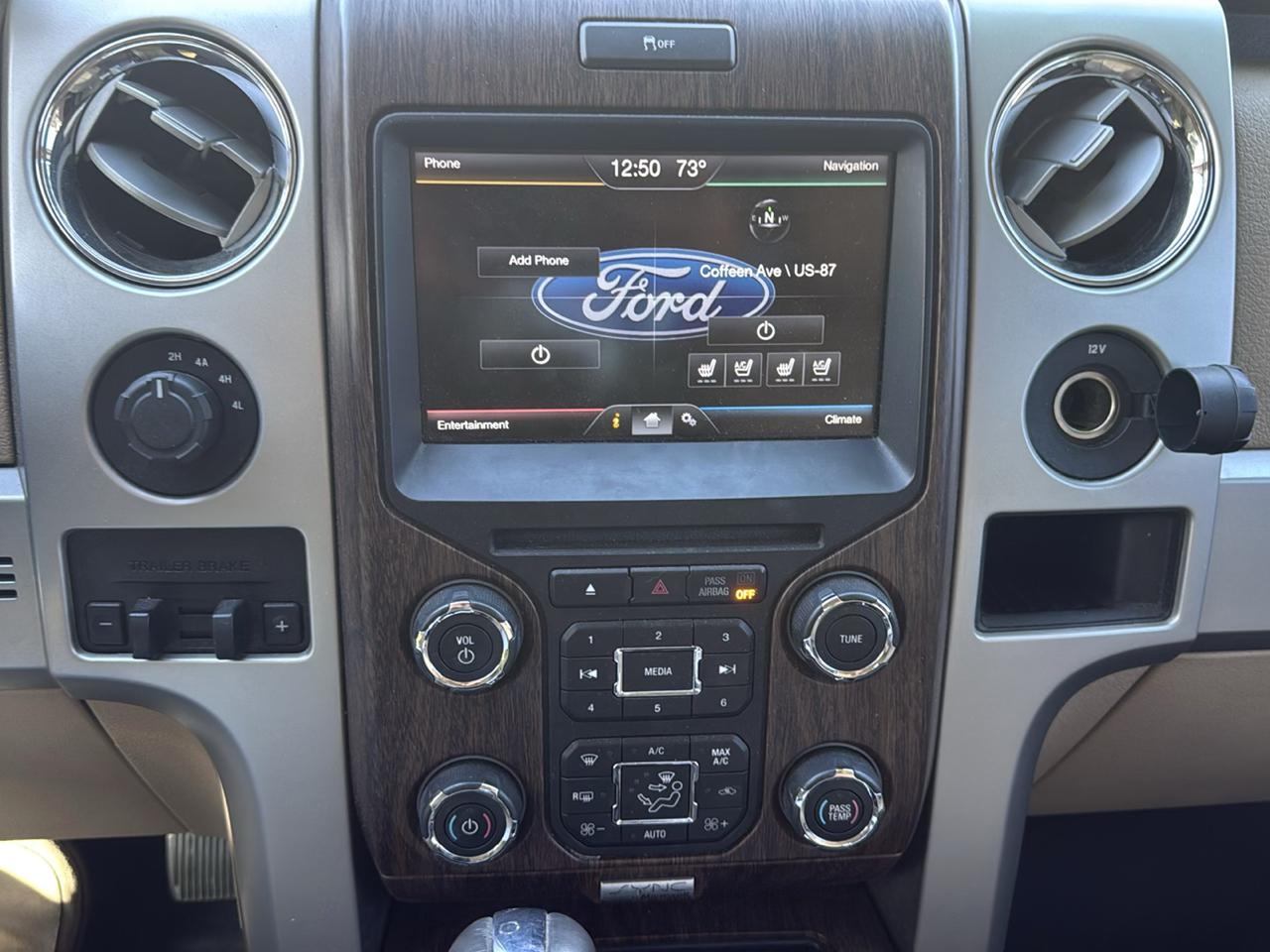 Ford F-150 SuperCrew 150" Lariat 4WD 2014