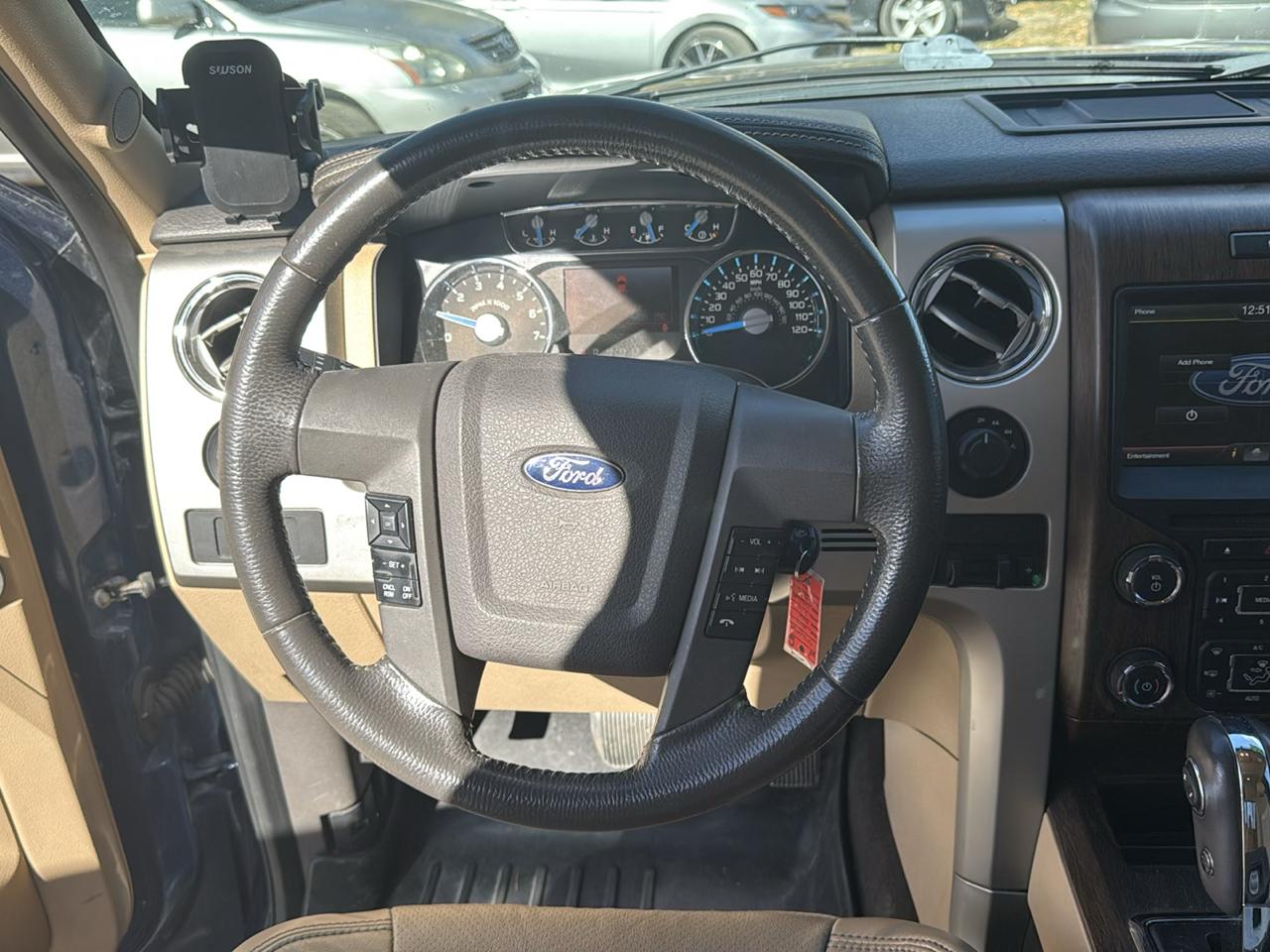 Ford F-150 SuperCrew 150" Lariat 4WD 2014
