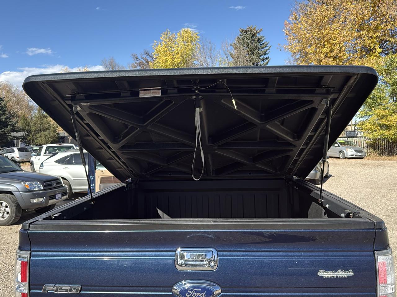 Ford F-150 SuperCrew 150" Lariat 4WD 2014