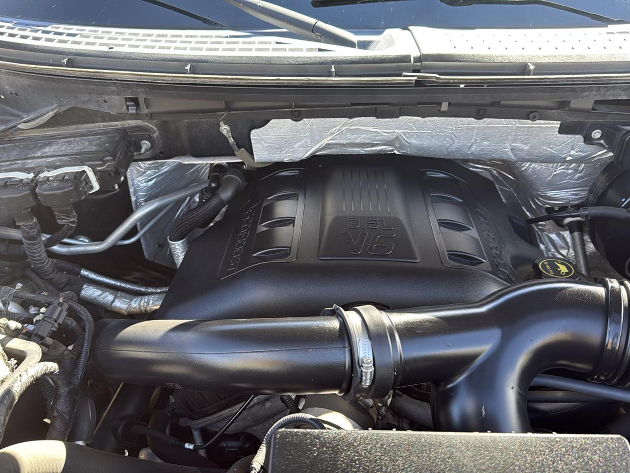 Ford F-150 SuperCrew 150" Lariat 4WD 2014