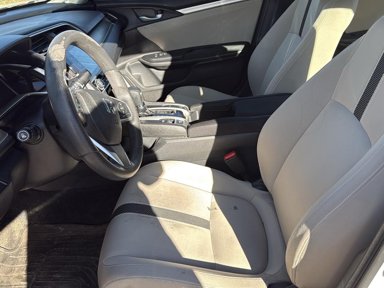 Honda Civic EX-T Sedan CVT 2016