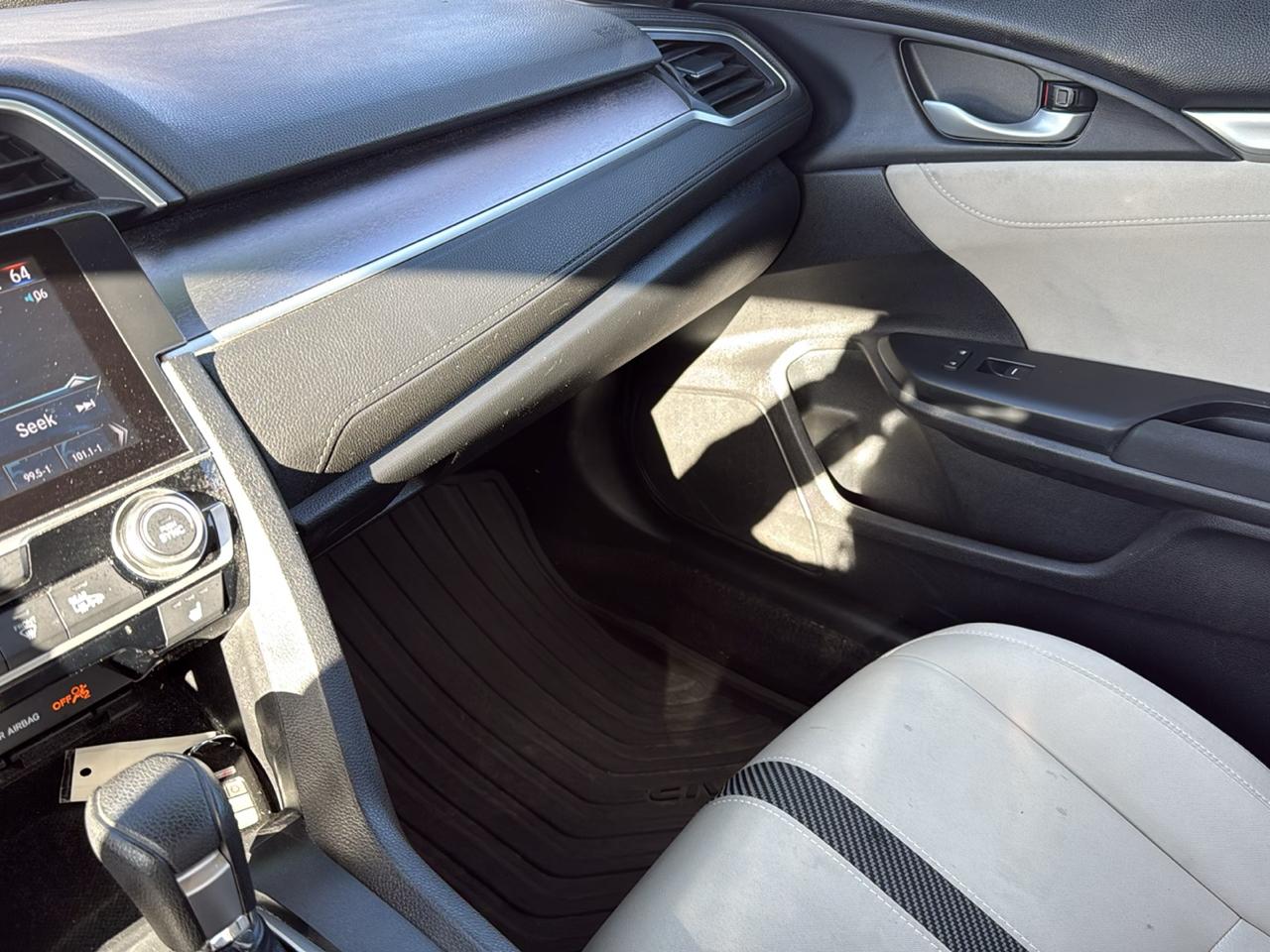 Honda Civic EX-T Sedan CVT 2016