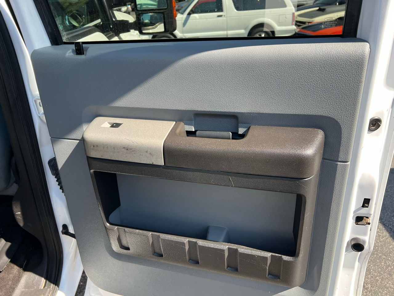 2016 Ford F-250 photo 9