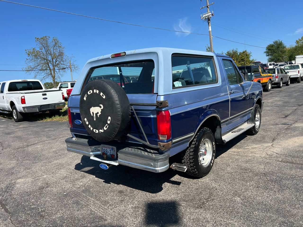 1996 Ford Bronco photo 4