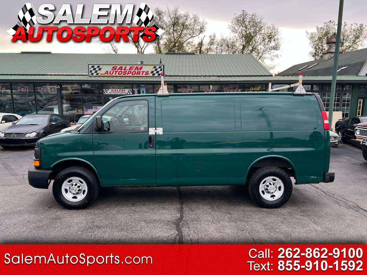 Chevrolet Express Cargo Van RWD 2500 135" 2012