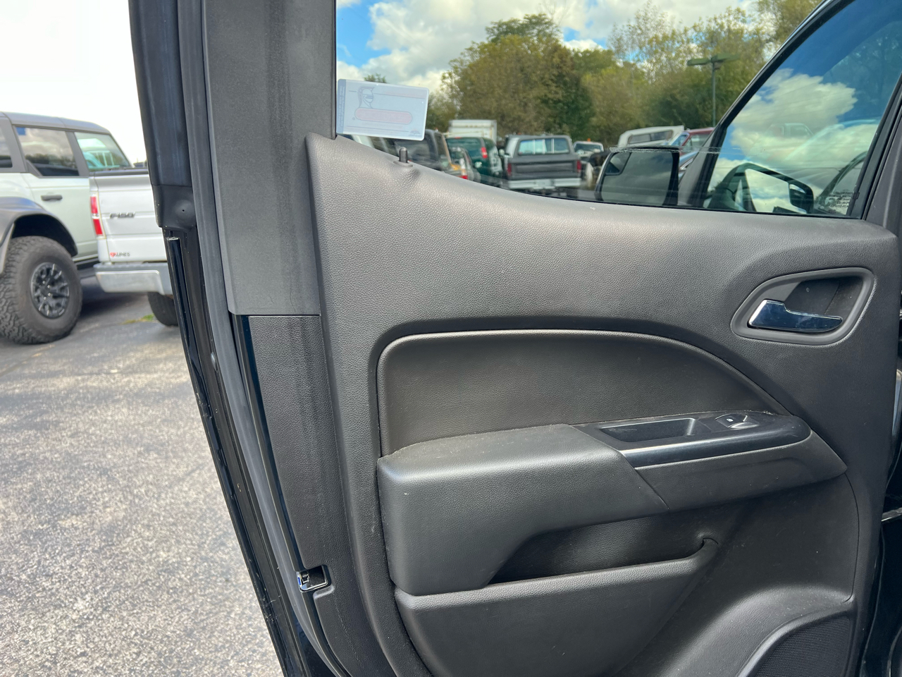 Chevrolet Colorado 4WD Crew Cab 128.3" LT 2017