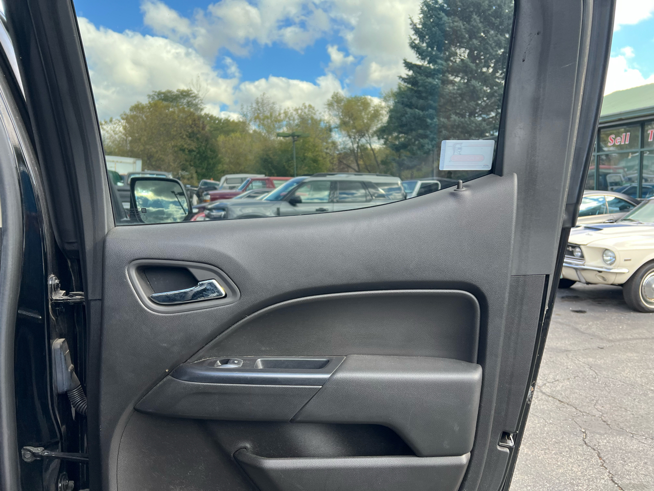Chevrolet Colorado 4WD Crew Cab 128.3" LT 2017