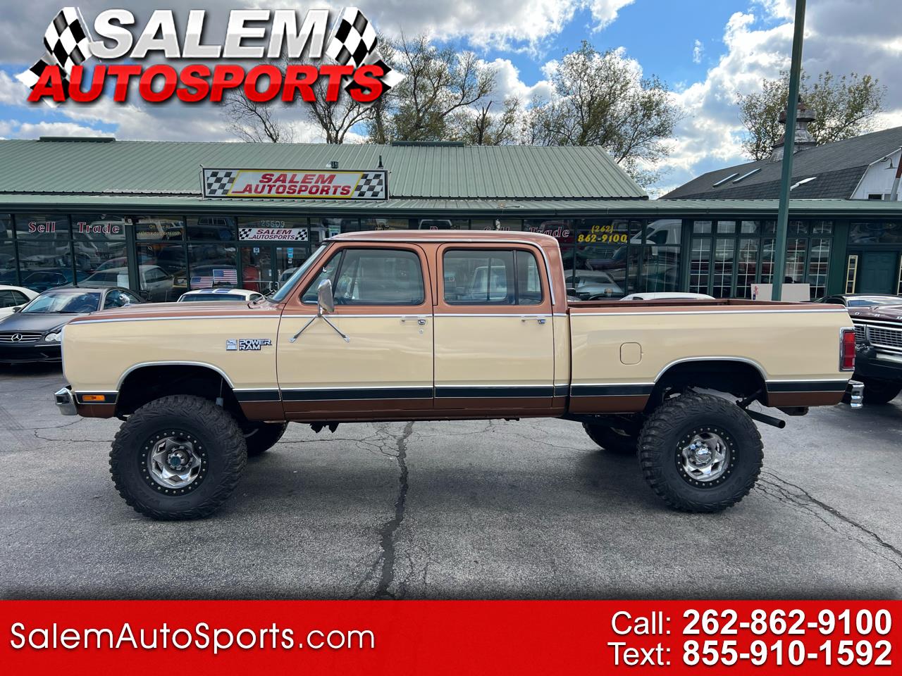 Dodge Pickup W-350 Sweptline Crew Cab 149 1985