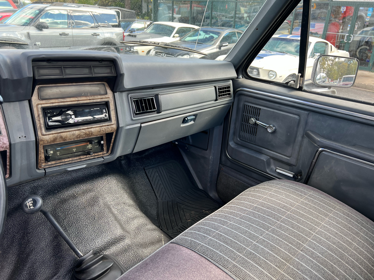 Ford Pickup F-250 Styleside 1985