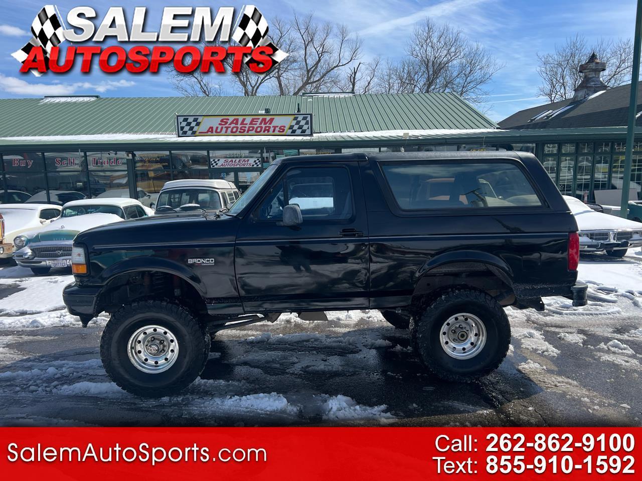 1995 Ford Bronco 105" WB XLT