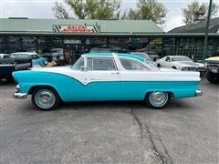 1955 Ford Fairlane 
