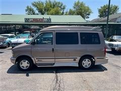 1998 GMC Safari Cargo Van 