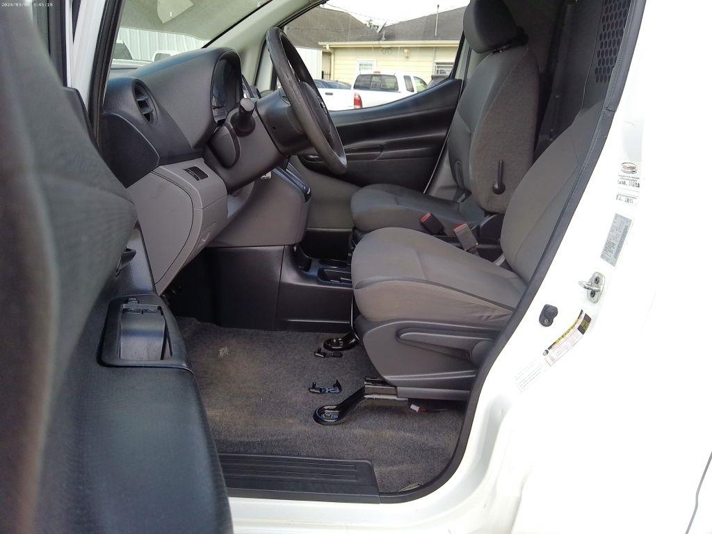 Nissan NV200 S 2014