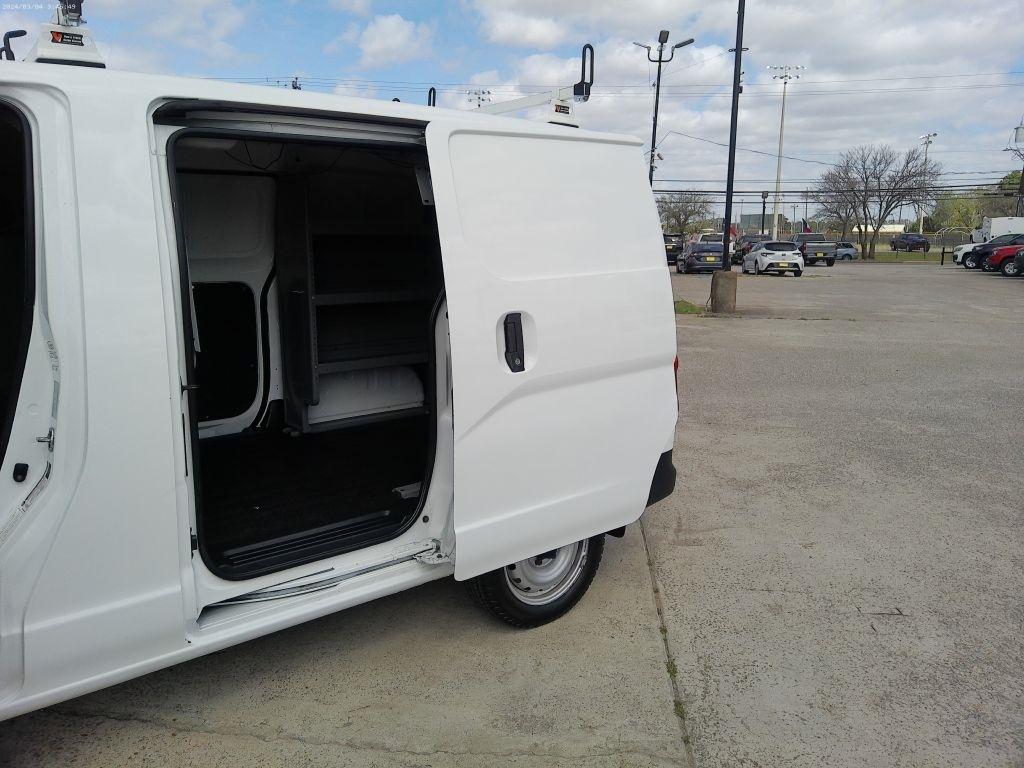 Nissan NV200 S 2014
