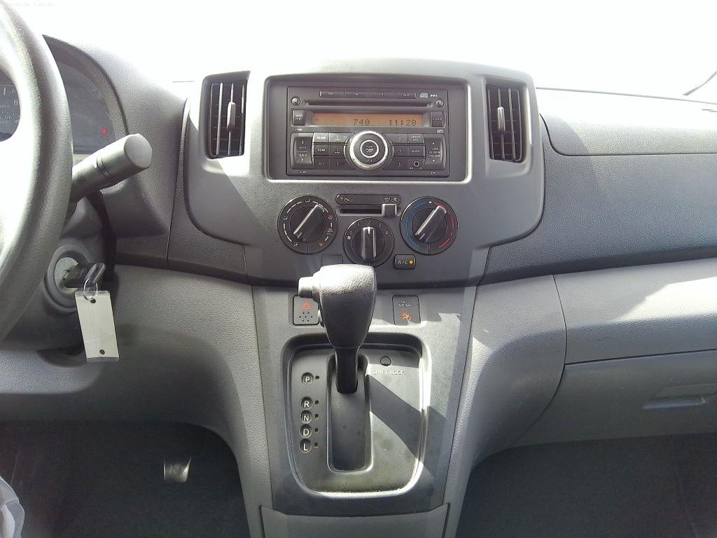 Nissan NV200 S 2014