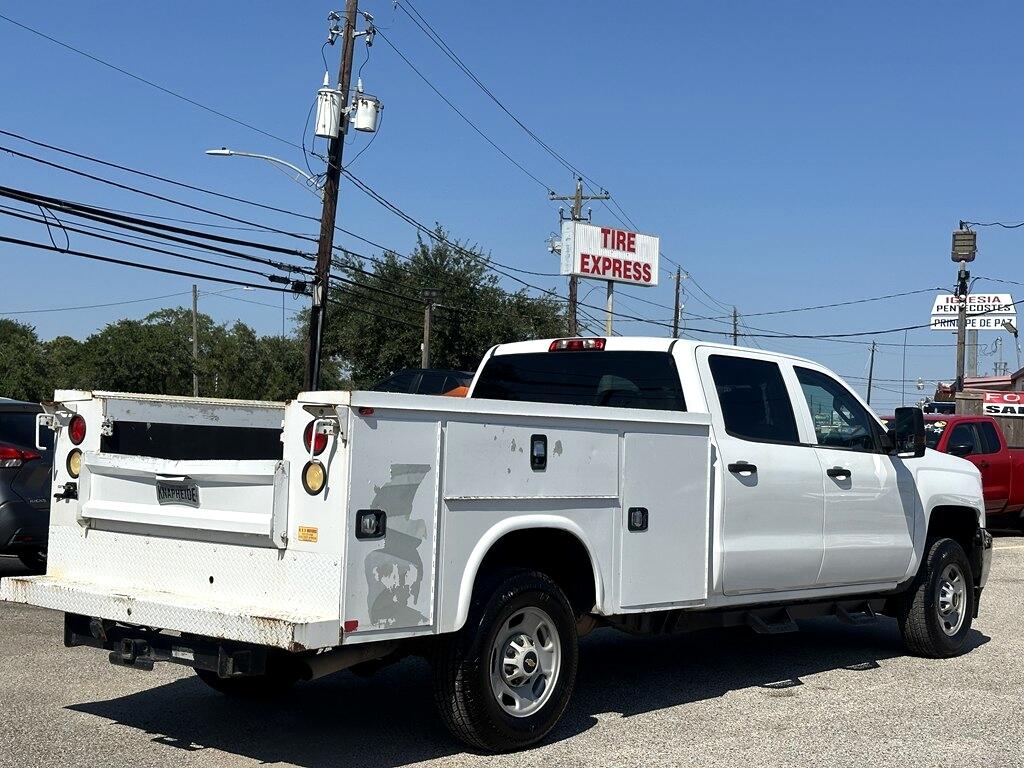 2018 Chevrolet Silverado 2500HD Work Truck photo 4