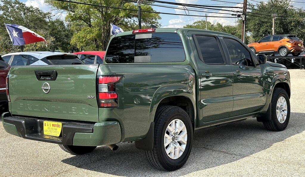 2022 Nissan Frontier S Crew Cab photo 3