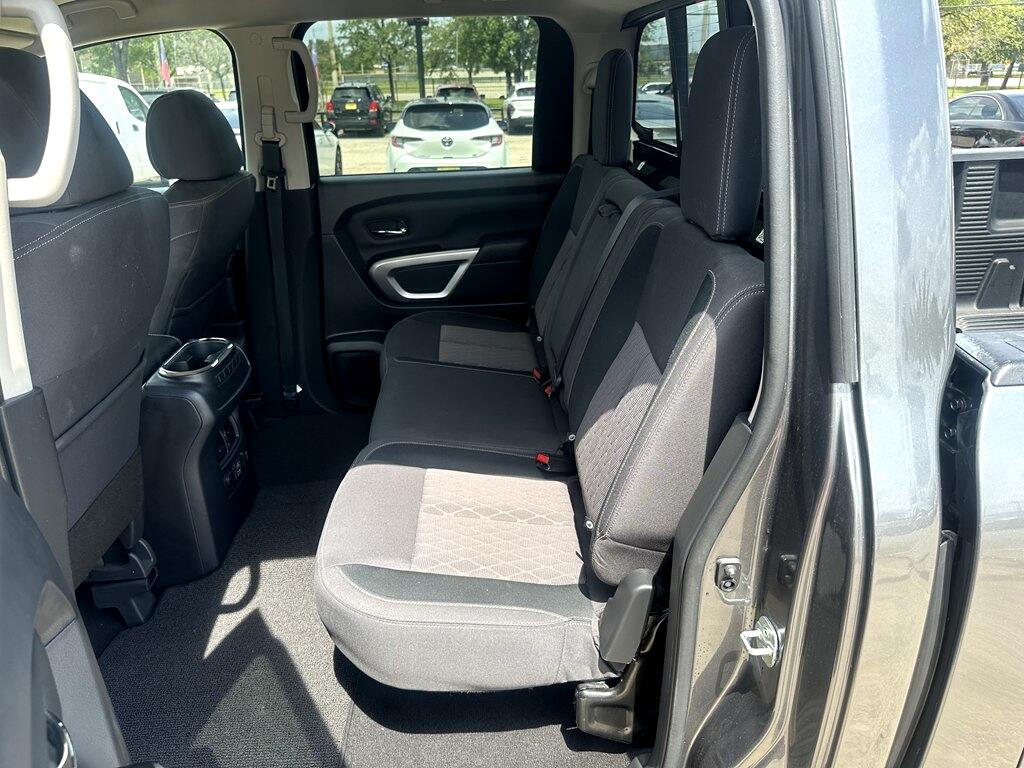 Nissan Titan SV Crew Cab 2WD 2023 Nissan Titan SV Crew Cab 2WD 2023