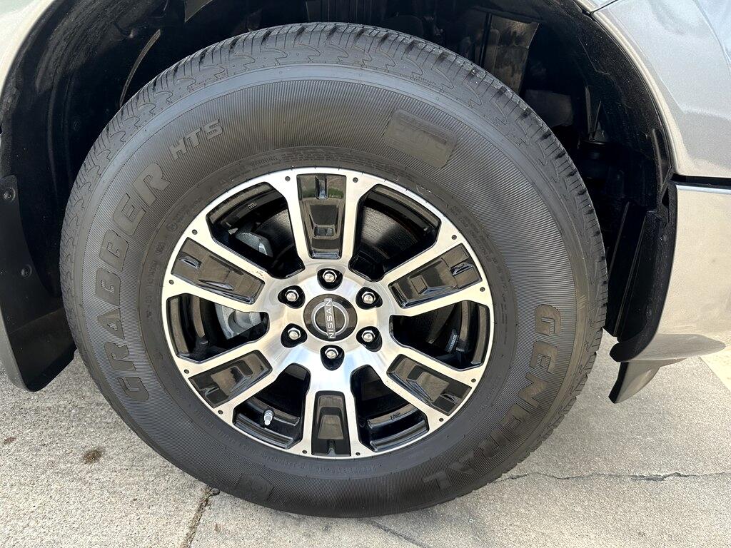 Nissan Titan SV Crew Cab 2WD 2023 Nissan Titan SV Crew Cab 2WD 2023