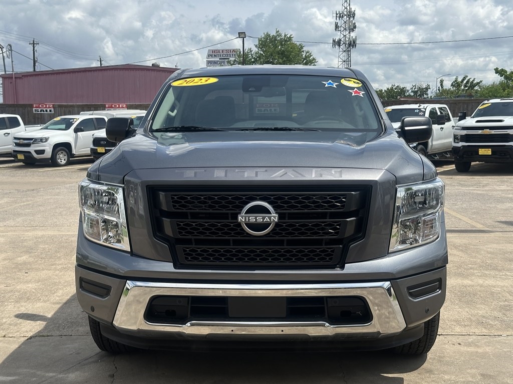 Nissan Titan SV Crew Cab 2WD 2023